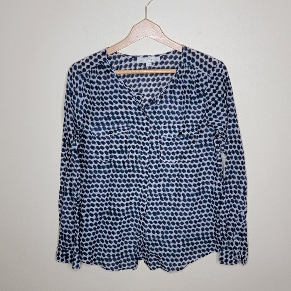LOFT | Beige Navy Teal Abstract Circle Print Button Front Blouse Size Medium